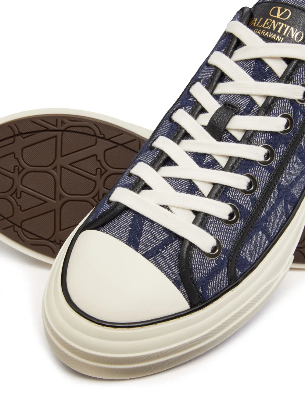 Valentino Garavani Totaloop Toile Iconographe Sneakers