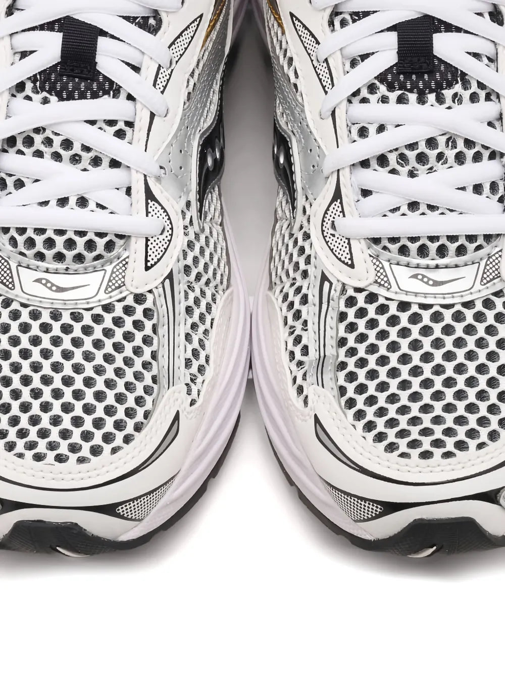 Saucony Progrid Omni 9 Sneakers