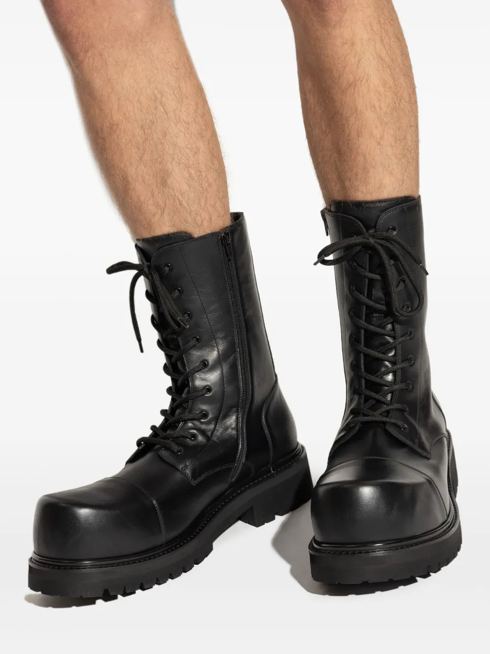 Vetements Lace-Up Round-Toe Boots