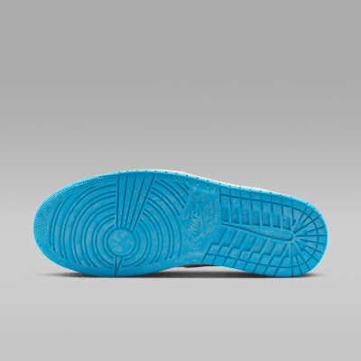 Air Jordan 1 Retro High OG UNC Reimagined